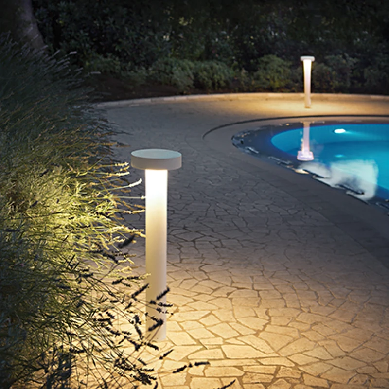 Stāvlampa TESLA PT4 Big White