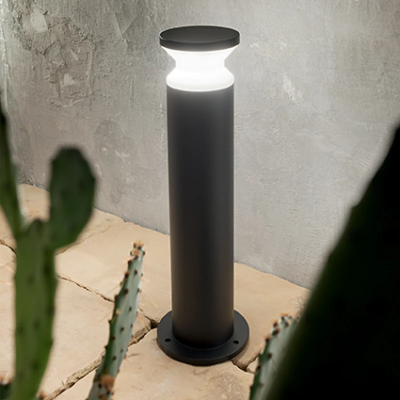 Stāvlampa TORRE PT1 Big Black